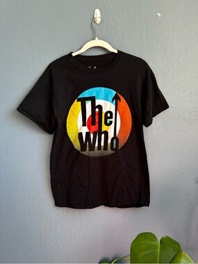 The Who 2019 concert t-shirt